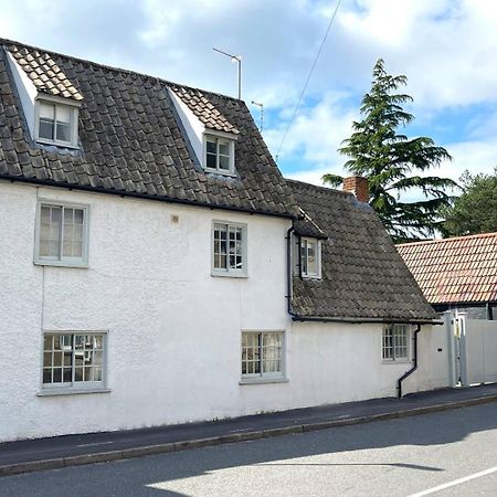 Elegant Oak Beamed House In Pretty Village - Cambridge Homehost Buckden  Εξωτερικό φωτογραφία