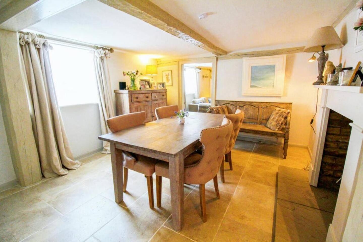 Elegant Oak Beamed House In Pretty Village - Cambridge Homehost Buckden  Εξωτερικό φωτογραφία