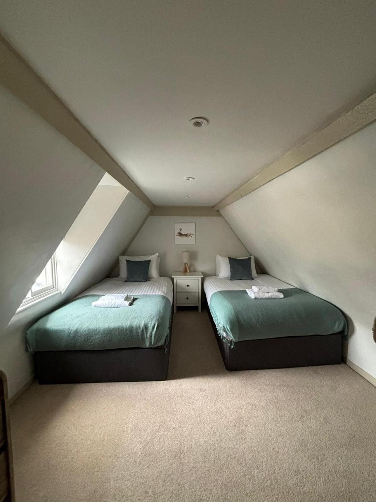 Elegant Oak Beamed House In Pretty Village - Cambridge Homehost Buckden  Εξωτερικό φωτογραφία